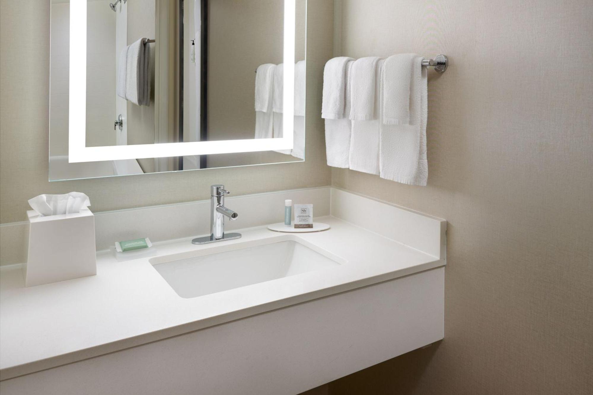 Springhill Suites Charlotte University Research Park Екстер'єр фото