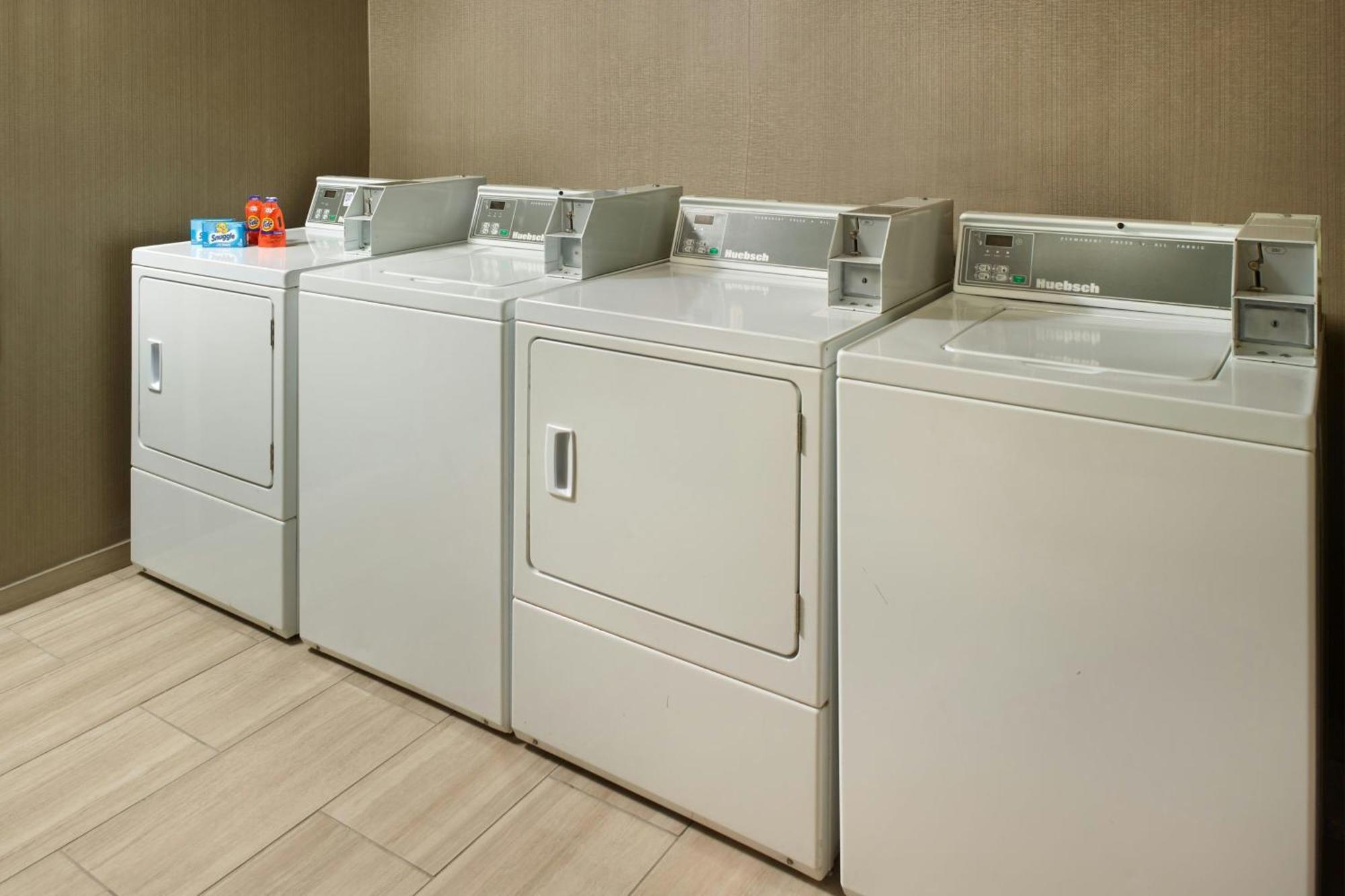 Springhill Suites Charlotte University Research Park Екстер'єр фото